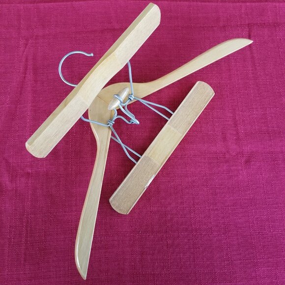 Vintage Regent 18” Solid Wood Heavy Duty Suit Hanger - Picture 10 of 14